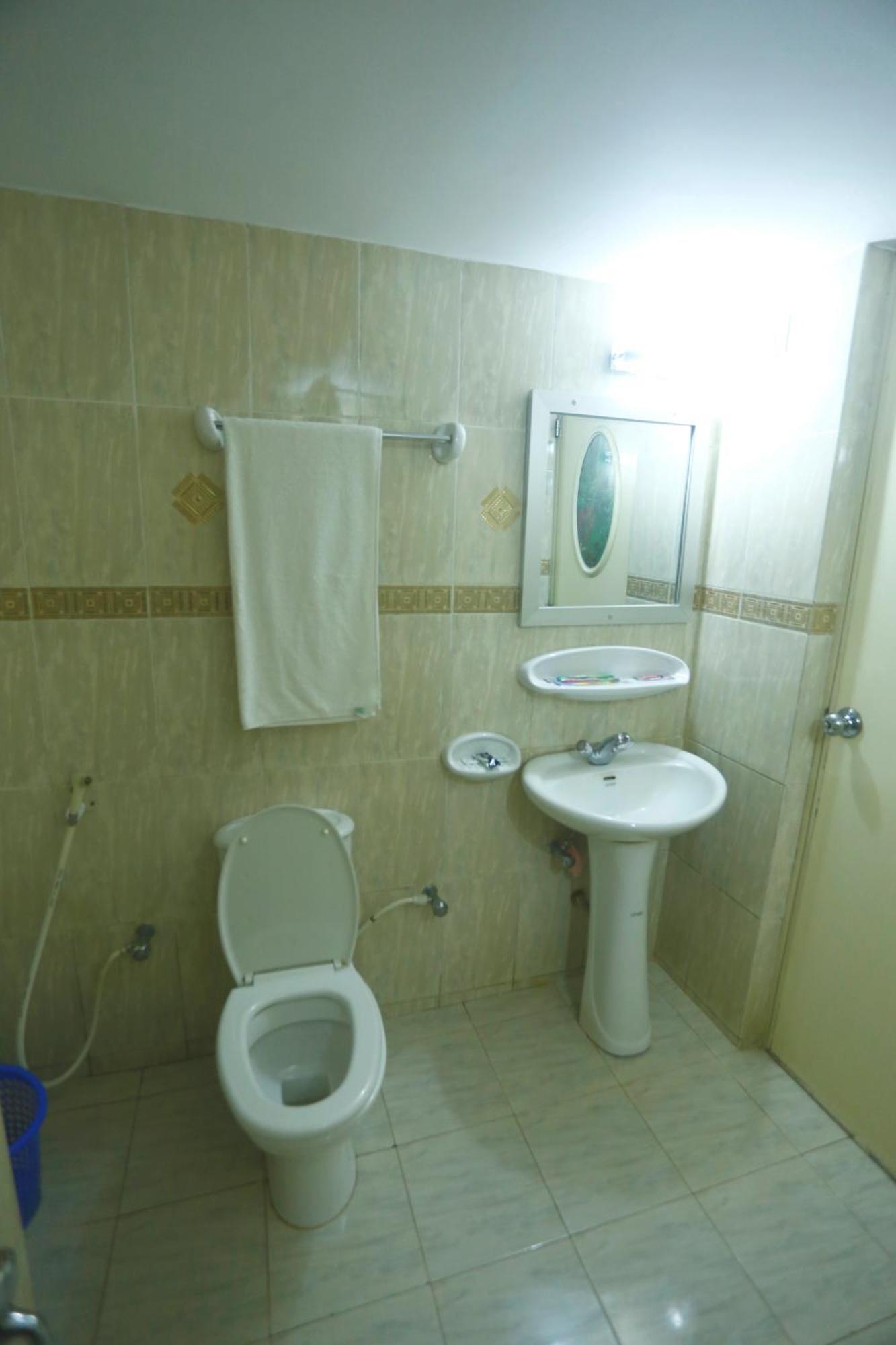 סילט Hotel Garden Inn מראה חיצוני תמונה