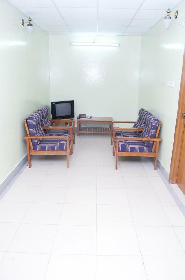 סילט Hotel Garden Inn מראה חיצוני תמונה