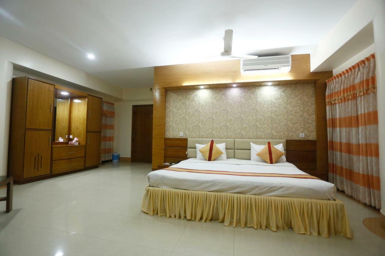 סילט Hotel Garden Inn מראה חיצוני תמונה